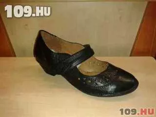 Női cipő fekete szinű
